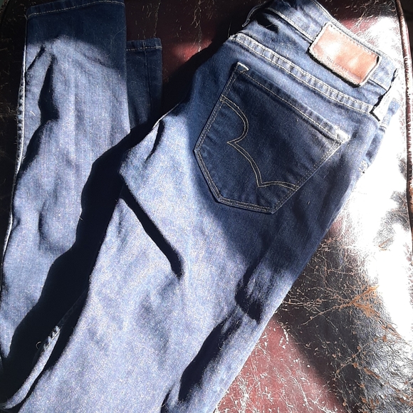 Big Star Jeans- Remy Low Rise Fit - Picture 2 of 5